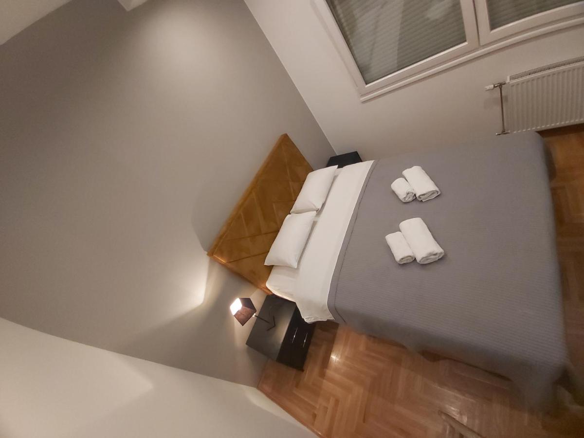 Apartment Nikirent Banja Luka Esterno foto