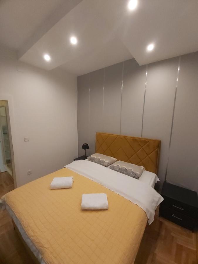 Apartment Nikirent Banja Luka Esterno foto