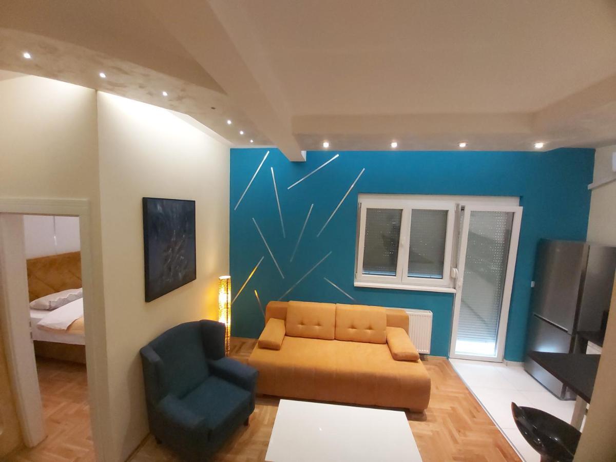 Apartment Nikirent Banja Luka Esterno foto